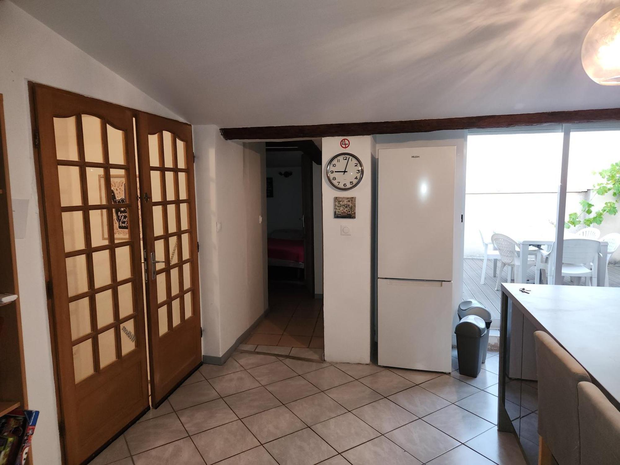De La Carquette Apartment