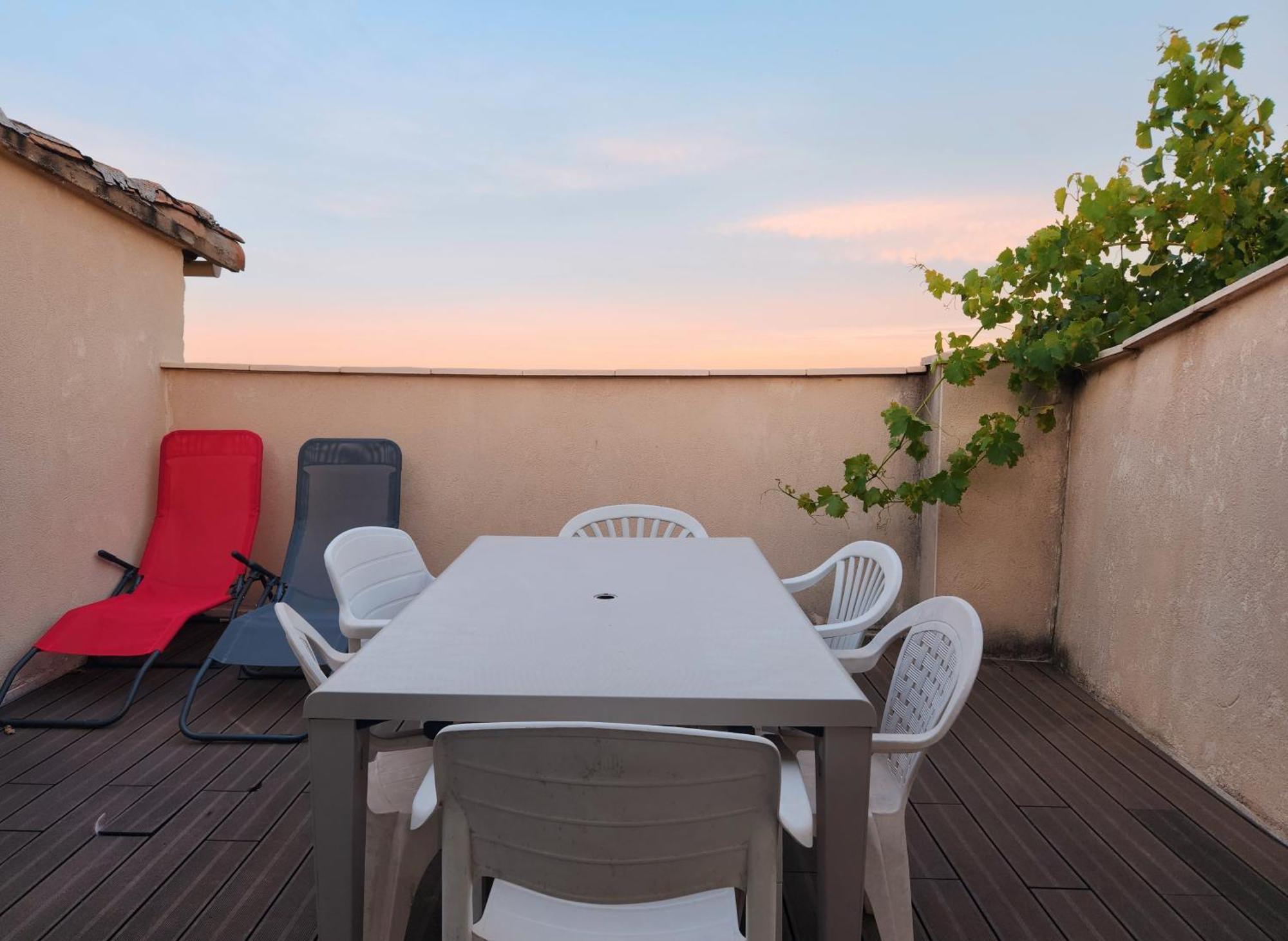 Appartement De La Carquette Meynes